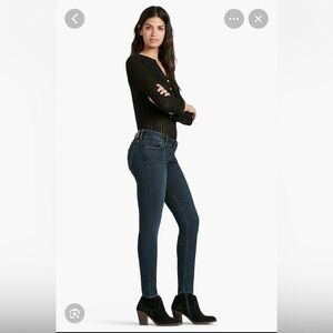 Lucky Brand Lolita Dark Blue Skinny Jeans